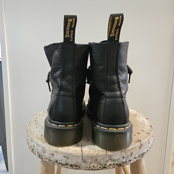 Dr.Martens 1460 Nappa 8-eye smooth leather lace up boots 38 - Picture 4 of 6